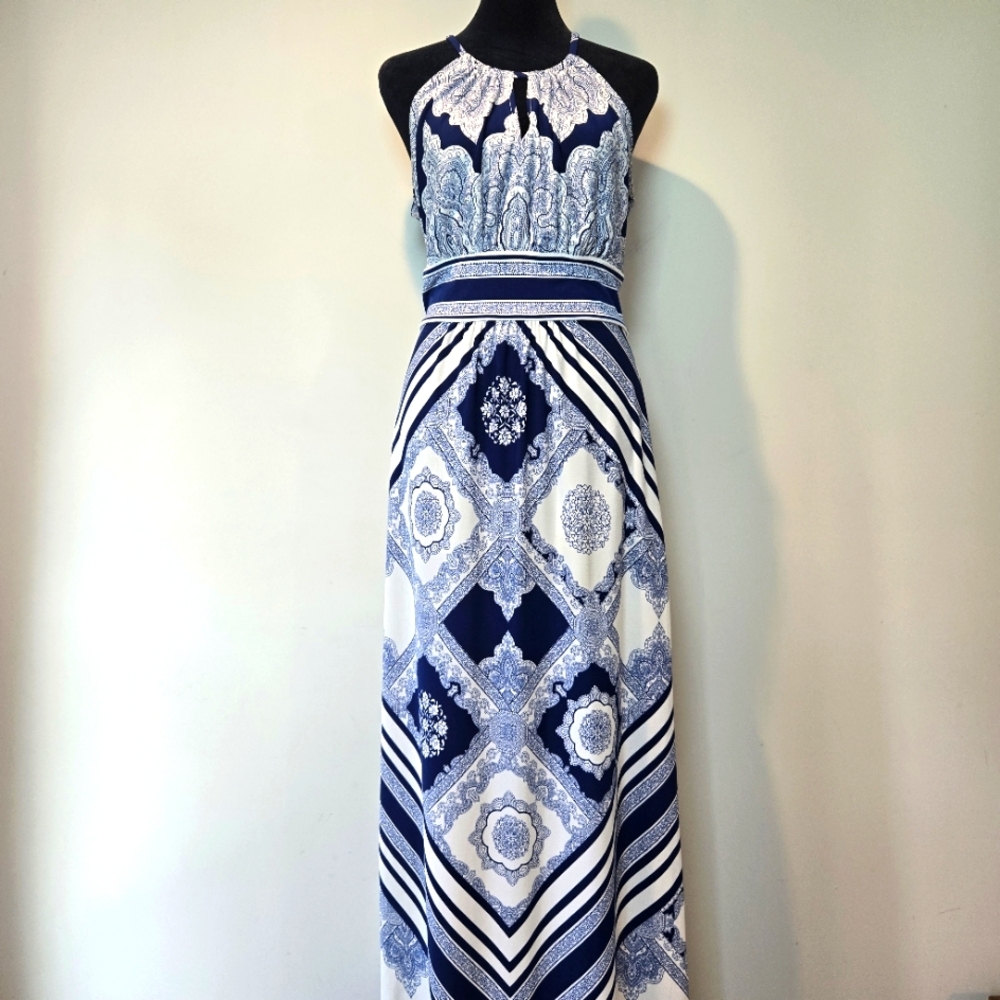 London Times Long Sleeveless Blue & White Maxi Dress 8